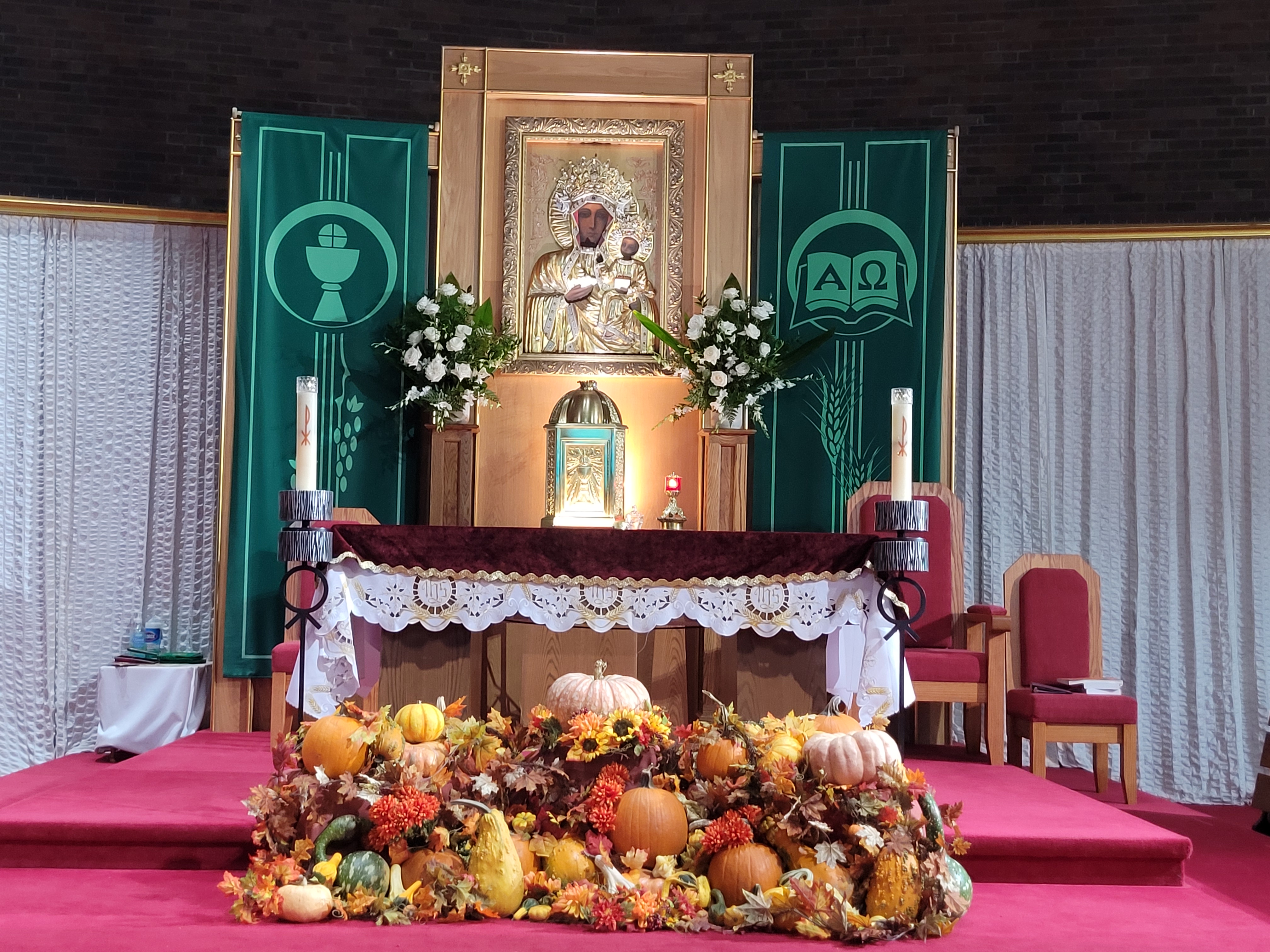 Thanksgiving altar